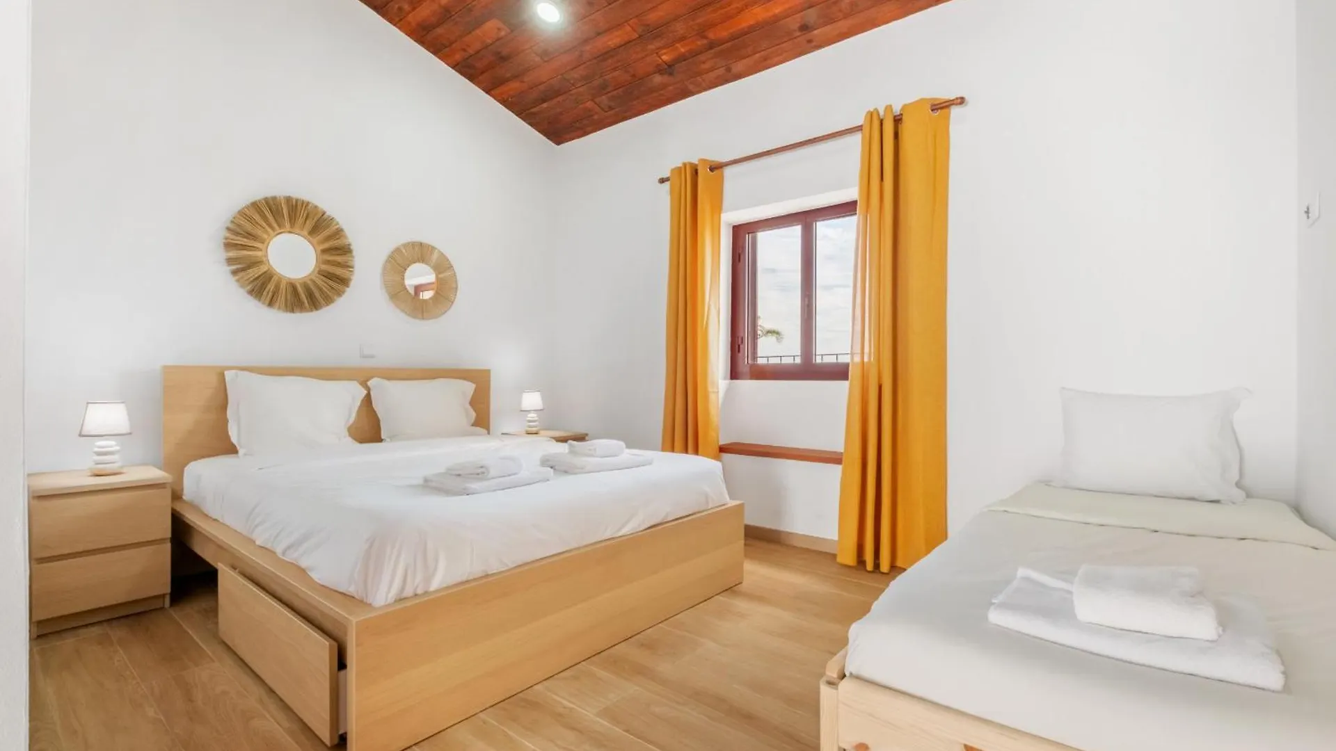 Villa Casa Forno De Cal - By Wehost Porto Santo
